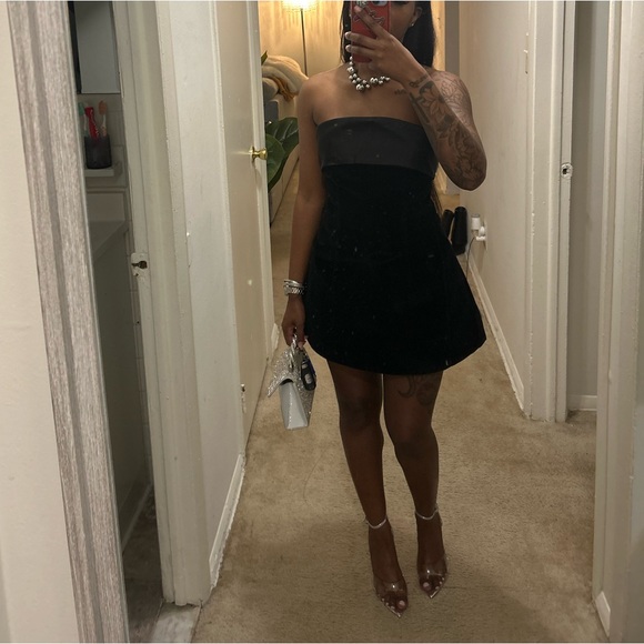 Cute Cocktail/Dinner Dress - Picture 2 of 2